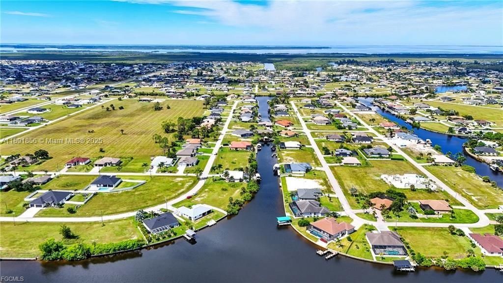 待售: $780,000 (3 贝兹, 2 浴室, 1763 平方英尺)