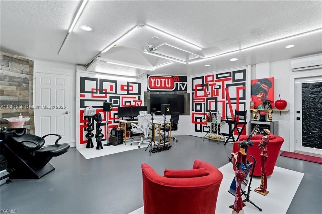 待售: $780,000 (3 贝兹, 2 浴室, 1763 平方英尺)