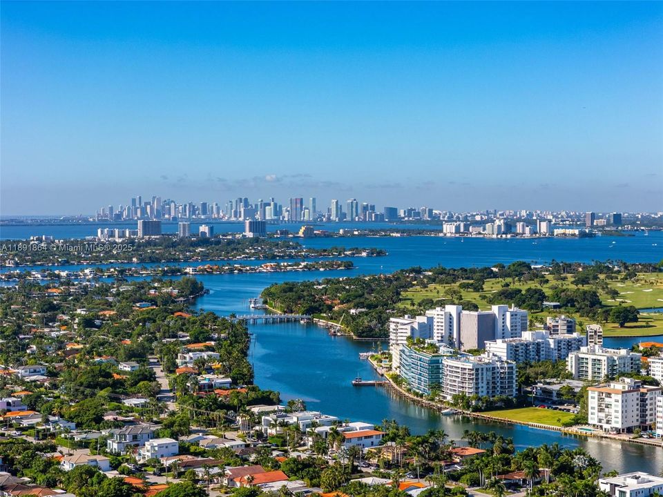 For Sale: $7,200,000 (3 beds, 3 baths, 3128 Square Feet)