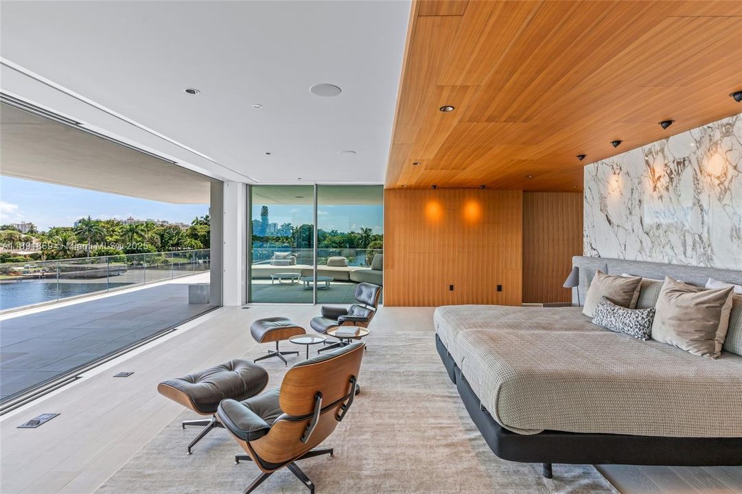 For Sale: $14,995,000 (5 beds, 4 baths, 8315 Square Feet)