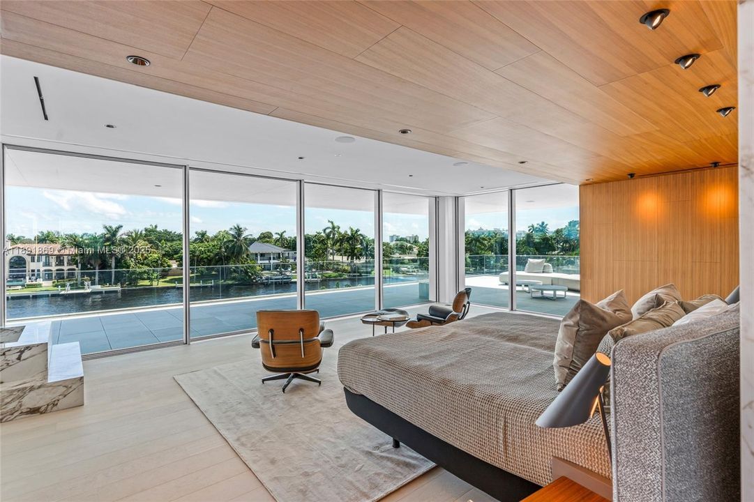 For Sale: $14,995,000 (5 beds, 4 baths, 8315 Square Feet)