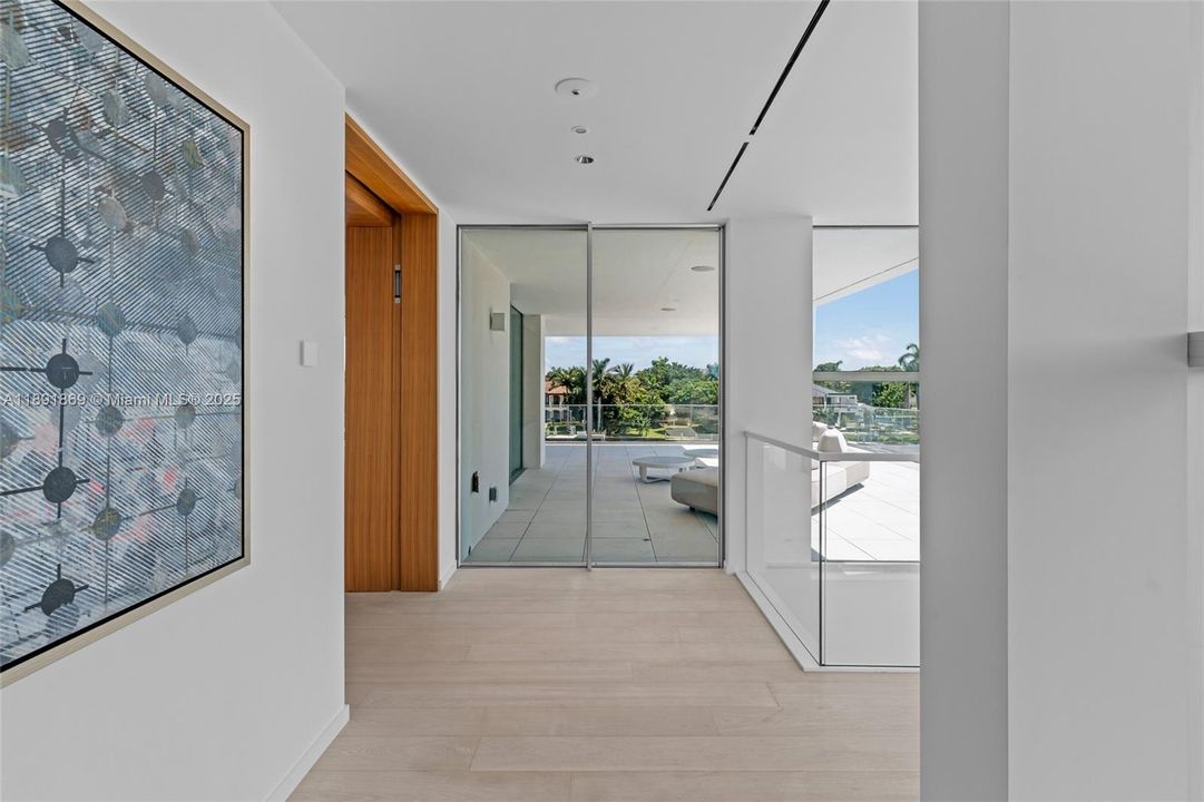 For Sale: $14,995,000 (5 beds, 4 baths, 8315 Square Feet)