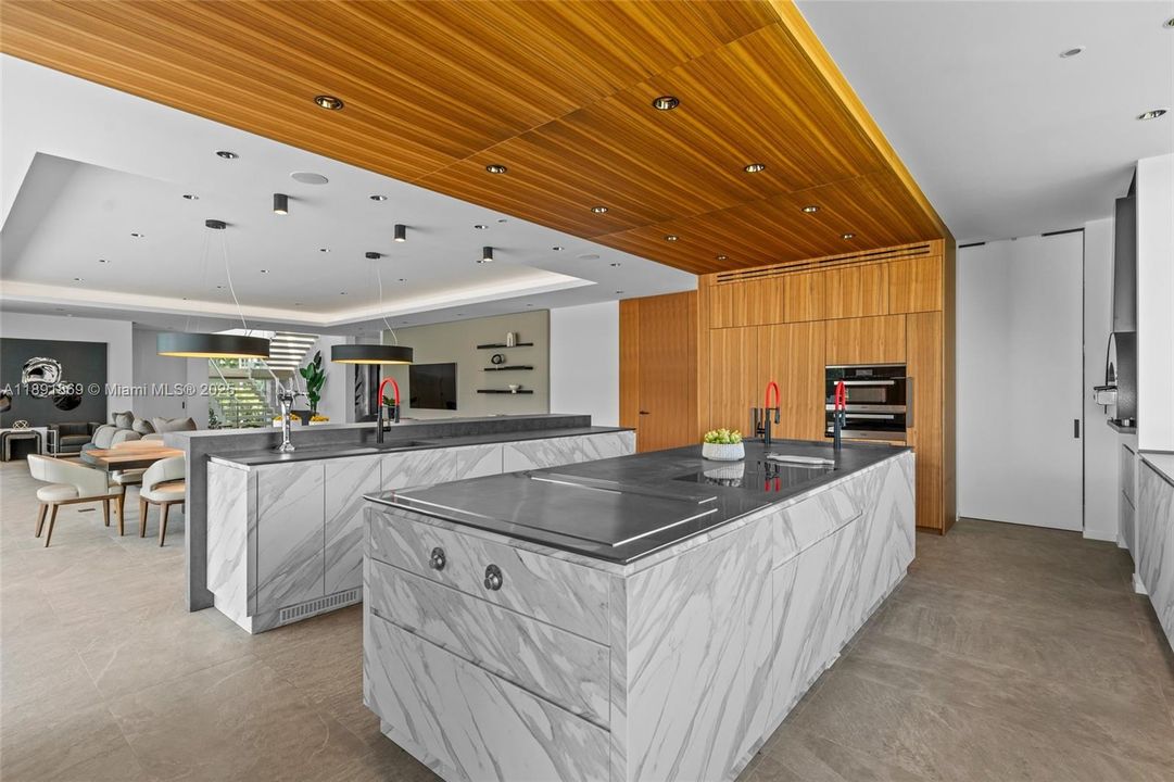 For Sale: $14,995,000 (5 beds, 4 baths, 8315 Square Feet)