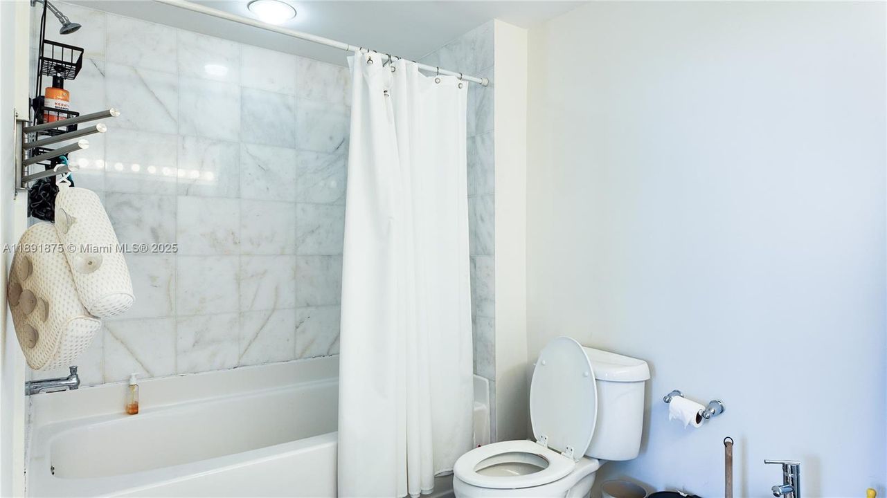 For Sale: $495,000 (2 beds, 2 baths, 1158 Square Feet)