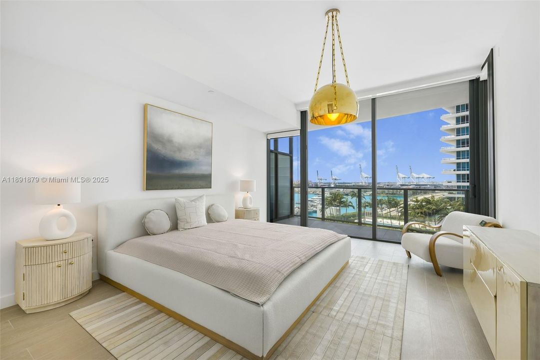 Activo con contrato: $8,000 (1 camas, 1 baños, 875 Pies cuadrados)