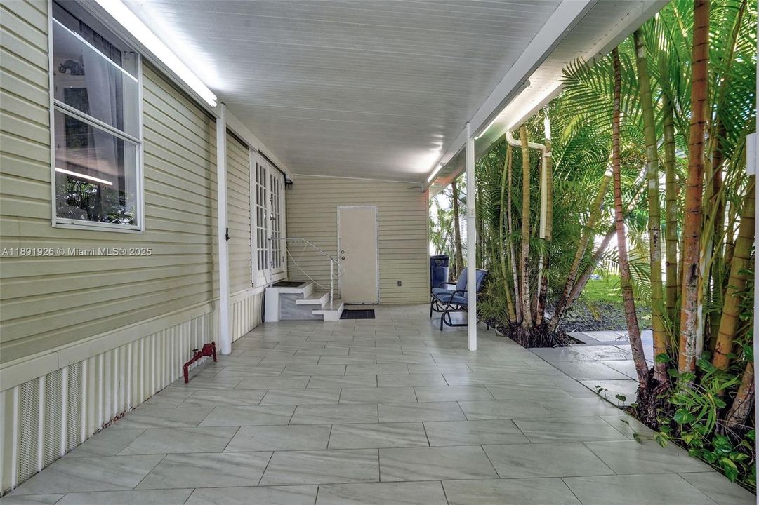 На продажу: $180,000 (2 спален, 2 ванн, 0 Квадратных фут)