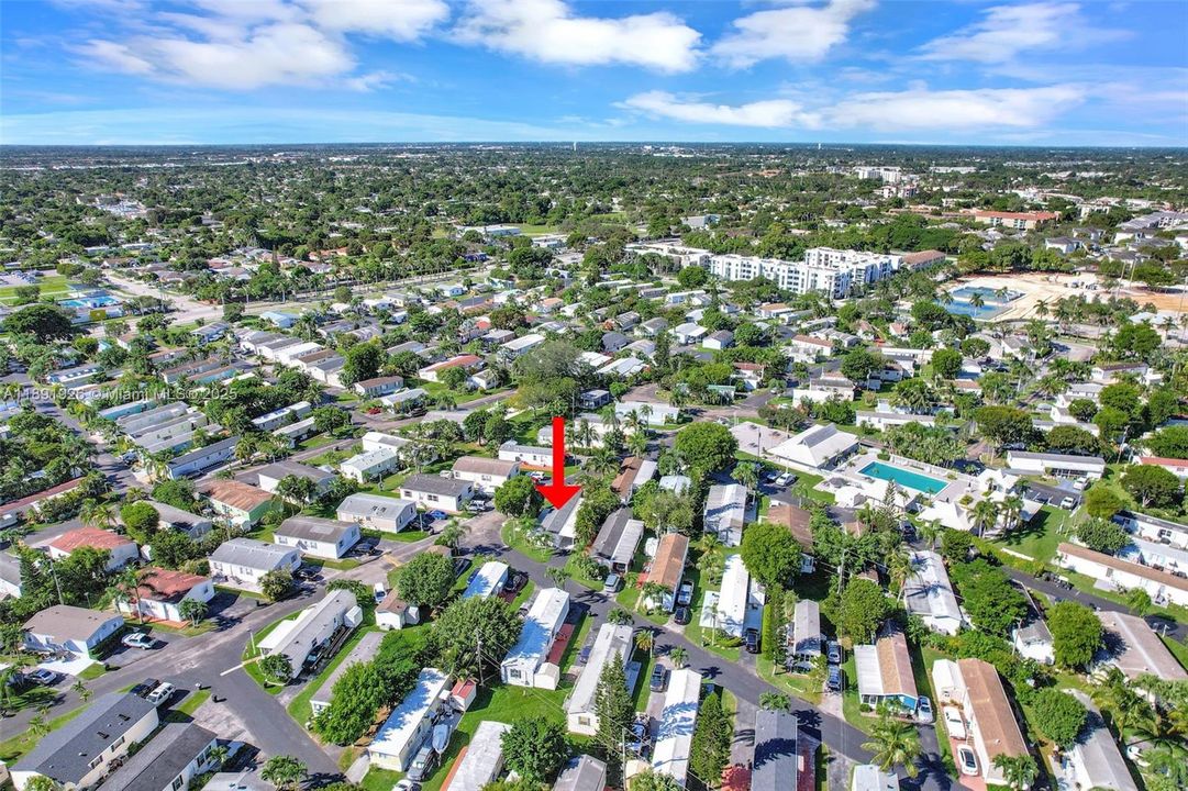 На продажу: $180,000 (2 спален, 2 ванн, 0 Квадратных фут)