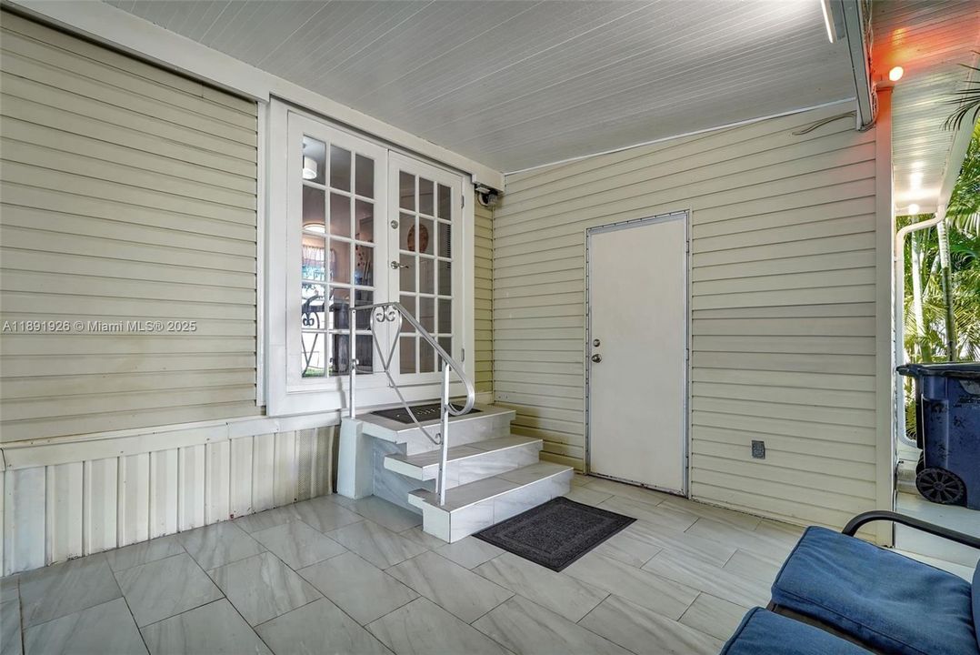 На продажу: $180,000 (2 спален, 2 ванн, 0 Квадратных фут)