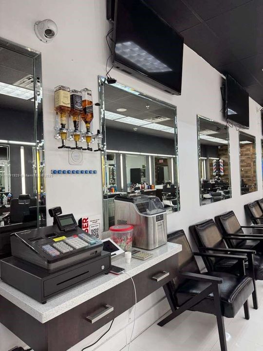 Activo con contrato: $150,000 (0 camas, 0 baños, 0 Pies cuadrados)