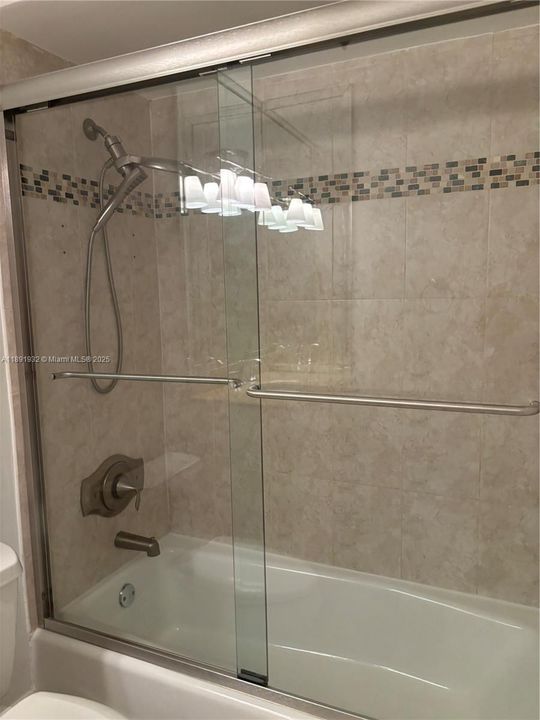 Недавно арендовано: $4,350 (3 спален, 2 ванн, 2283 Квадратных фут)