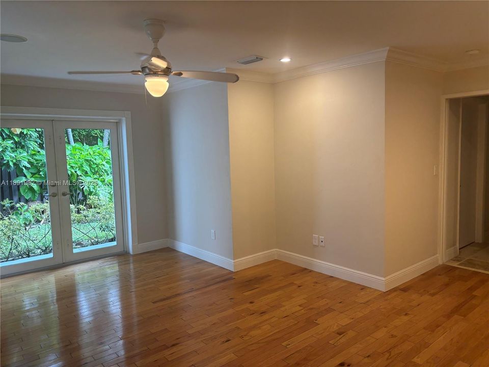 Недавно арендовано: $4,350 (3 спален, 2 ванн, 2283 Квадратных фут)