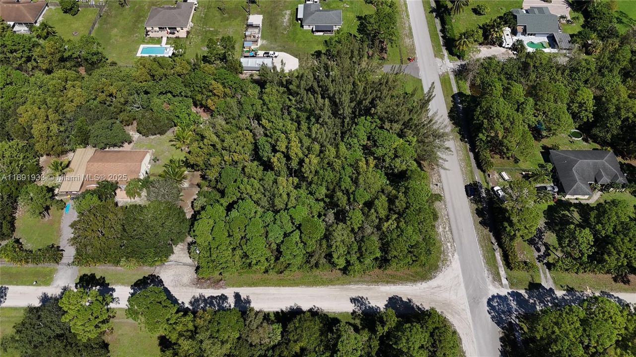 Недавно продано: $255,000 (1.44 acres)