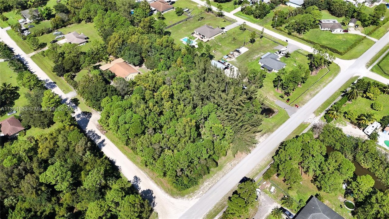 Недавно продано: $255,000 (1.44 acres)