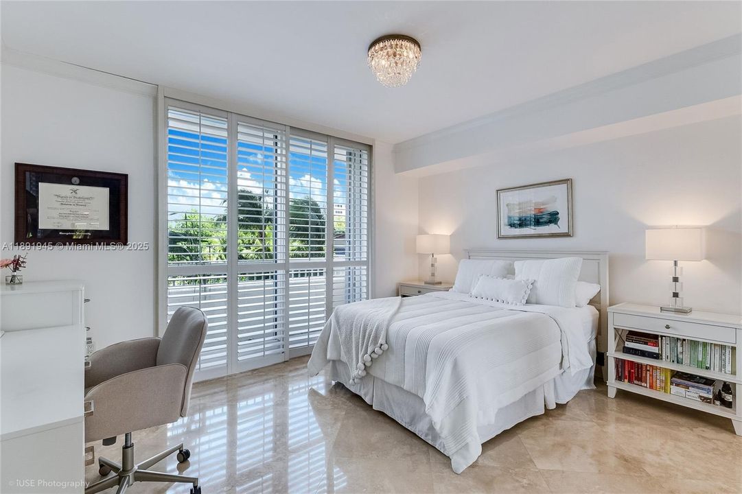 待售: $2,780,000 (3 贝兹, 4 浴室, 2605 平方英尺)