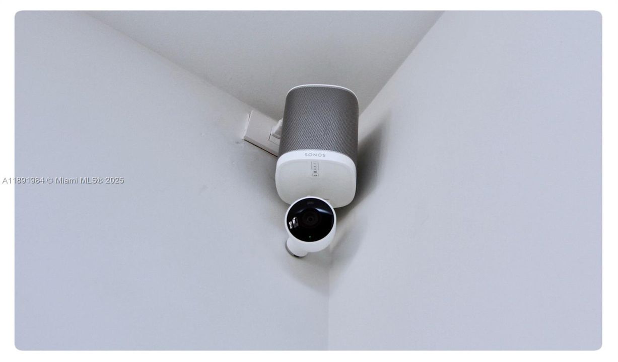 For Sale: $2,500,000 (4 beds, 4 baths, 4339 Square Feet)