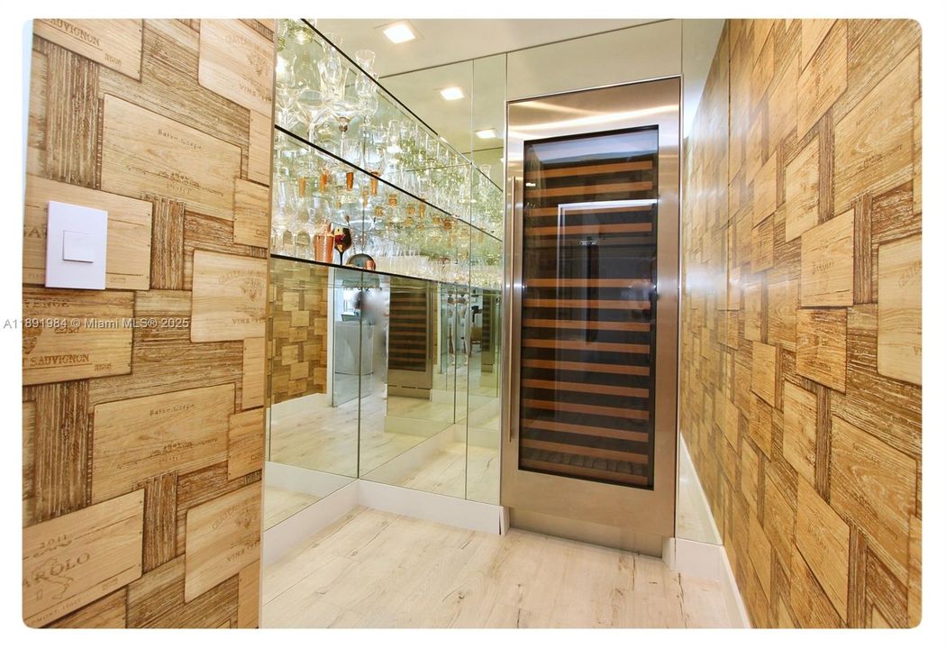 For Sale: $2,500,000 (4 beds, 4 baths, 4339 Square Feet)