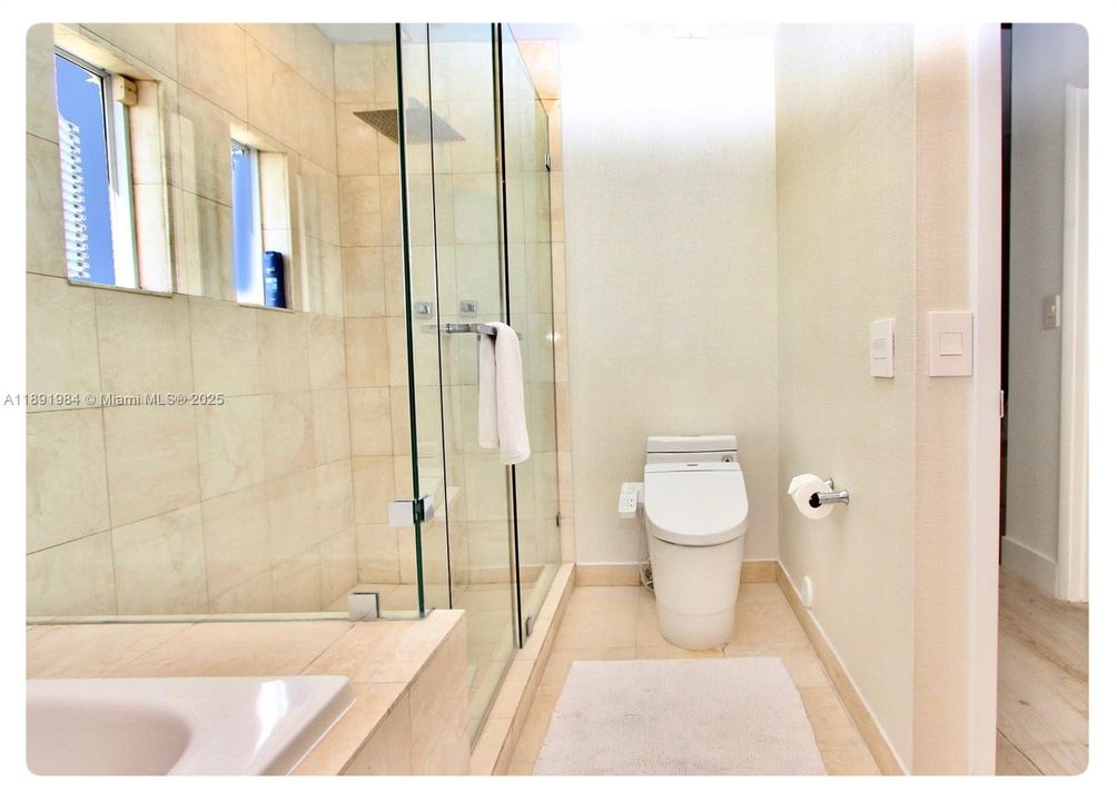 For Sale: $2,500,000 (4 beds, 4 baths, 4339 Square Feet)