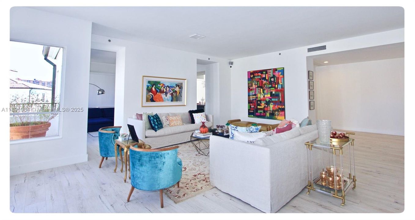 For Sale: $2,500,000 (4 beds, 4 baths, 4339 Square Feet)