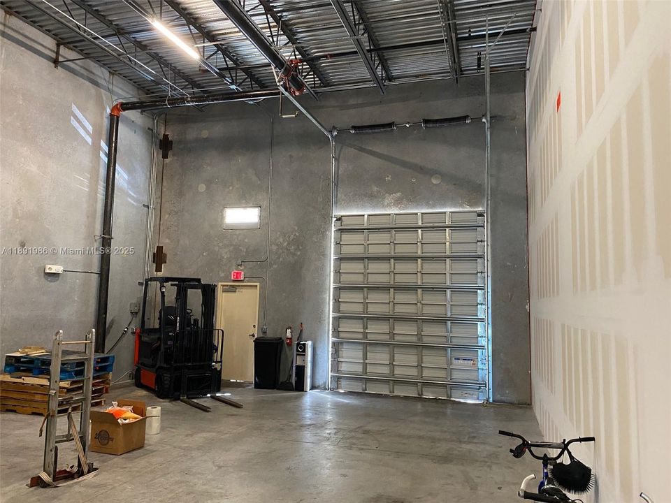 For Rent: $4,850 (0 beds, 0 baths, 0 Square Feet)