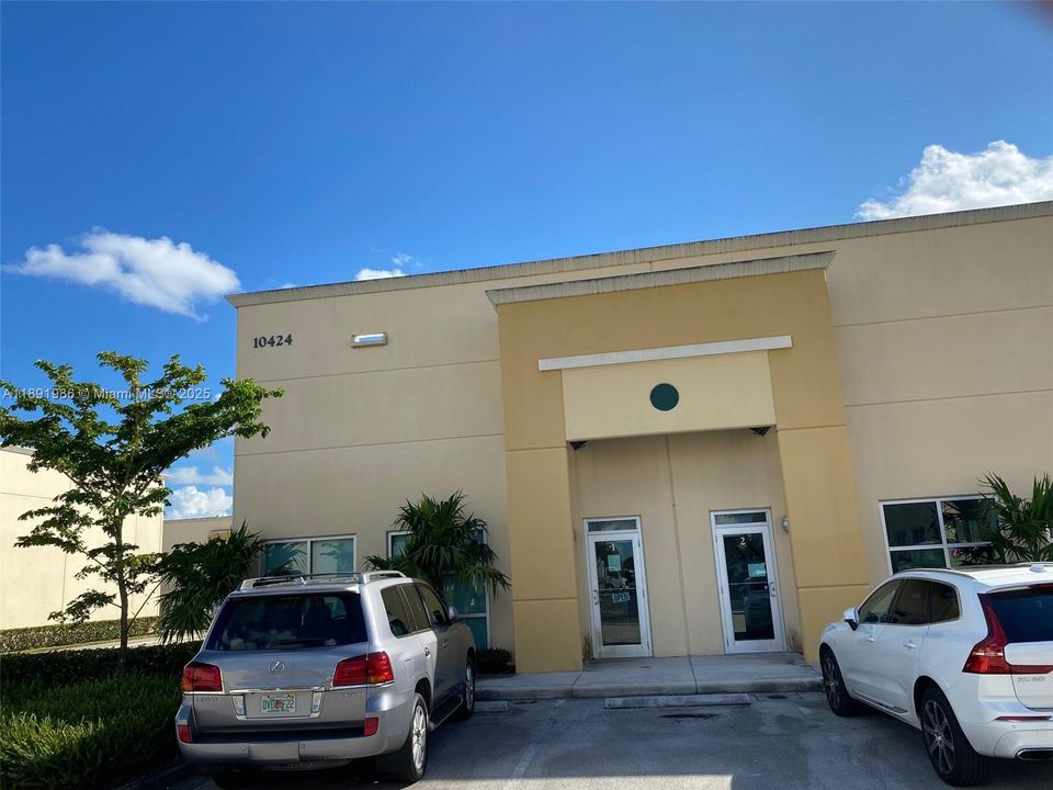 For Rent: $4,850 (0 beds, 0 baths, 0 Square Feet)