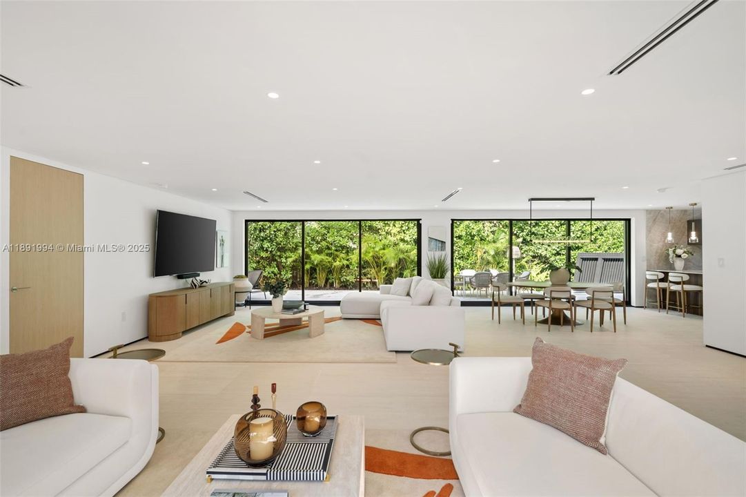 For Sale: $5,750,000 (4 beds, 3 baths, 3281 Square Feet)