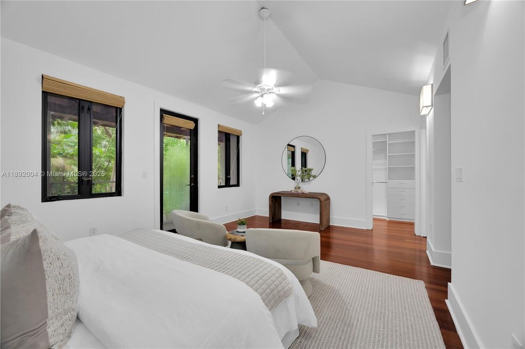 Active With Contract: $1,399,000 (3 beds, 2 baths, 1890 Square Feet)