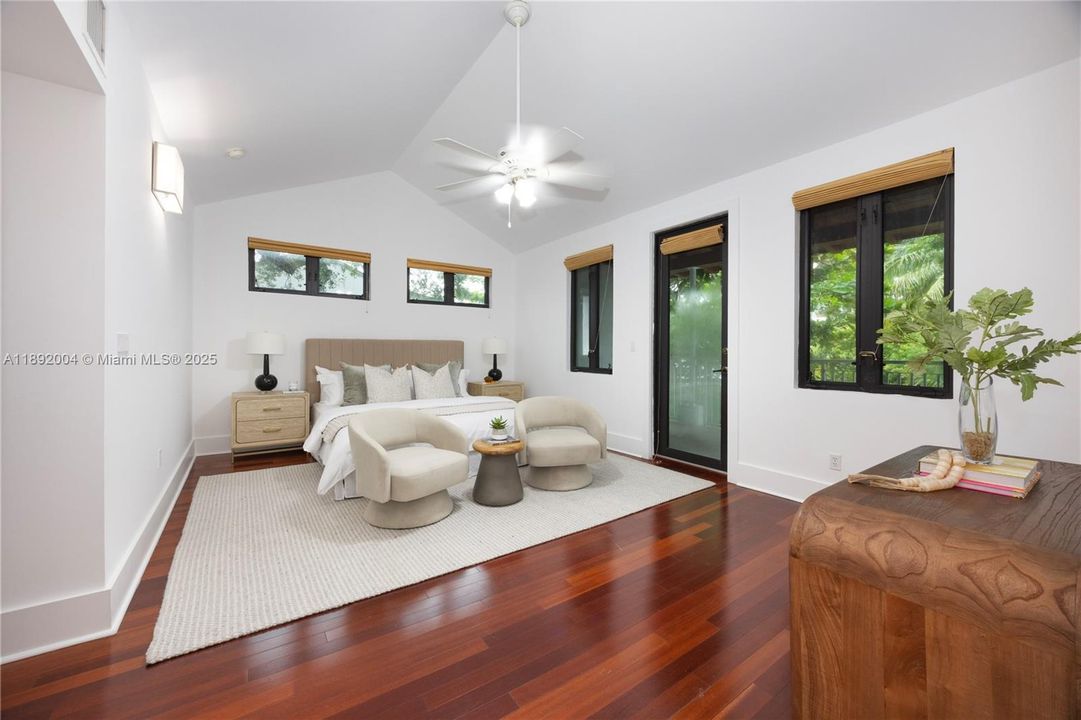 Active With Contract: $1,399,000 (3 beds, 2 baths, 1890 Square Feet)