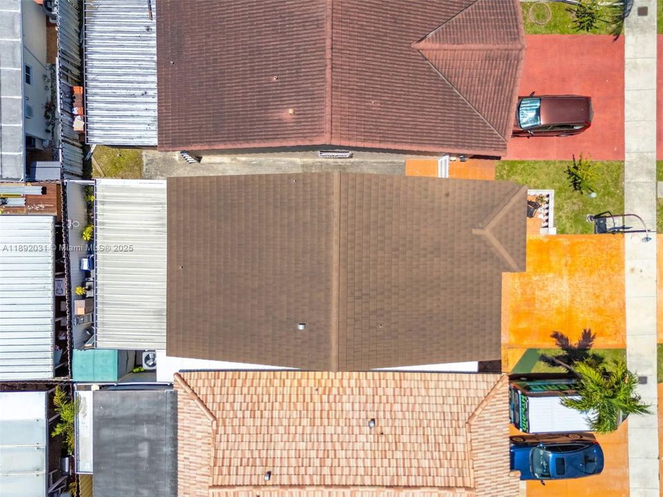 En Venta: $570,000 (3 camas, 2 baños, 1387 Pies cuadrados)