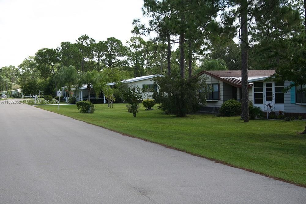 For Sale: $48,900 (0.28 acres)