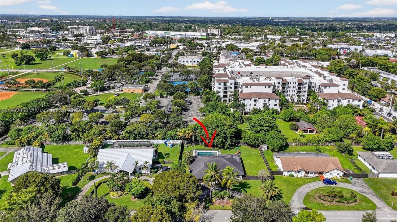 En Venta: $1,080,000 (3 camas, 2 baños, 2229 Pies cuadrados)