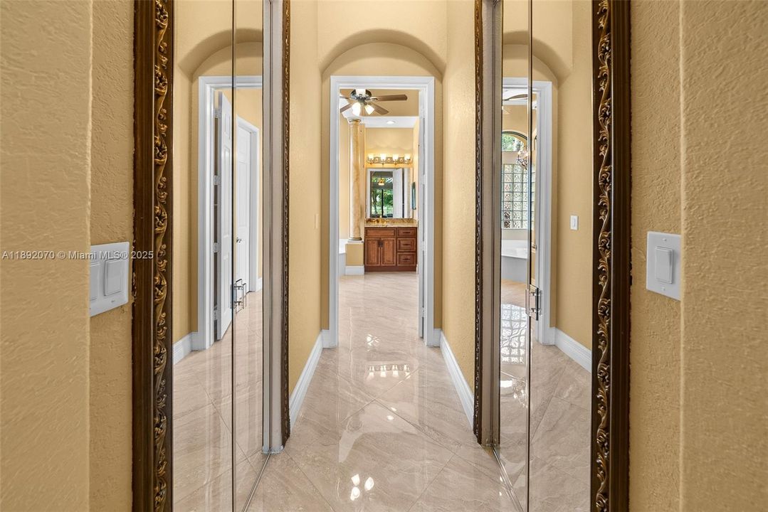 待售: $1,175,000 (5 贝兹, 3 浴室, 2576 平方英尺)