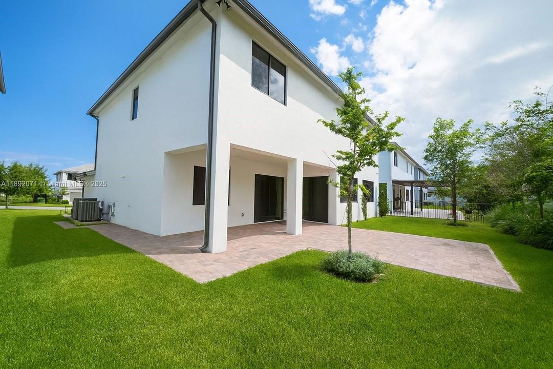 На продажу: $1,499,900 (4 спален, 3 ванн, 4073 Квадратных фут)