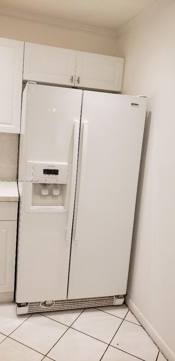 Recientemente alquilado: $2,000 (2 camas, 2 baños, 800 Pies cuadrados)