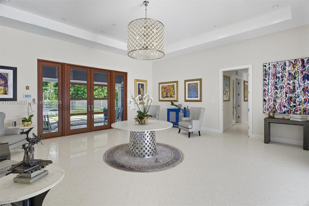 待售: $3,999,999 (5 贝兹, 3 浴室, 3487 平方英尺)