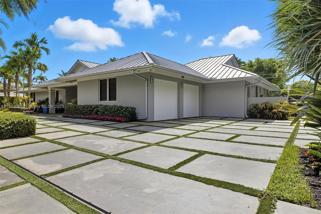 待售: $3,999,999 (5 贝兹, 3 浴室, 3487 平方英尺)