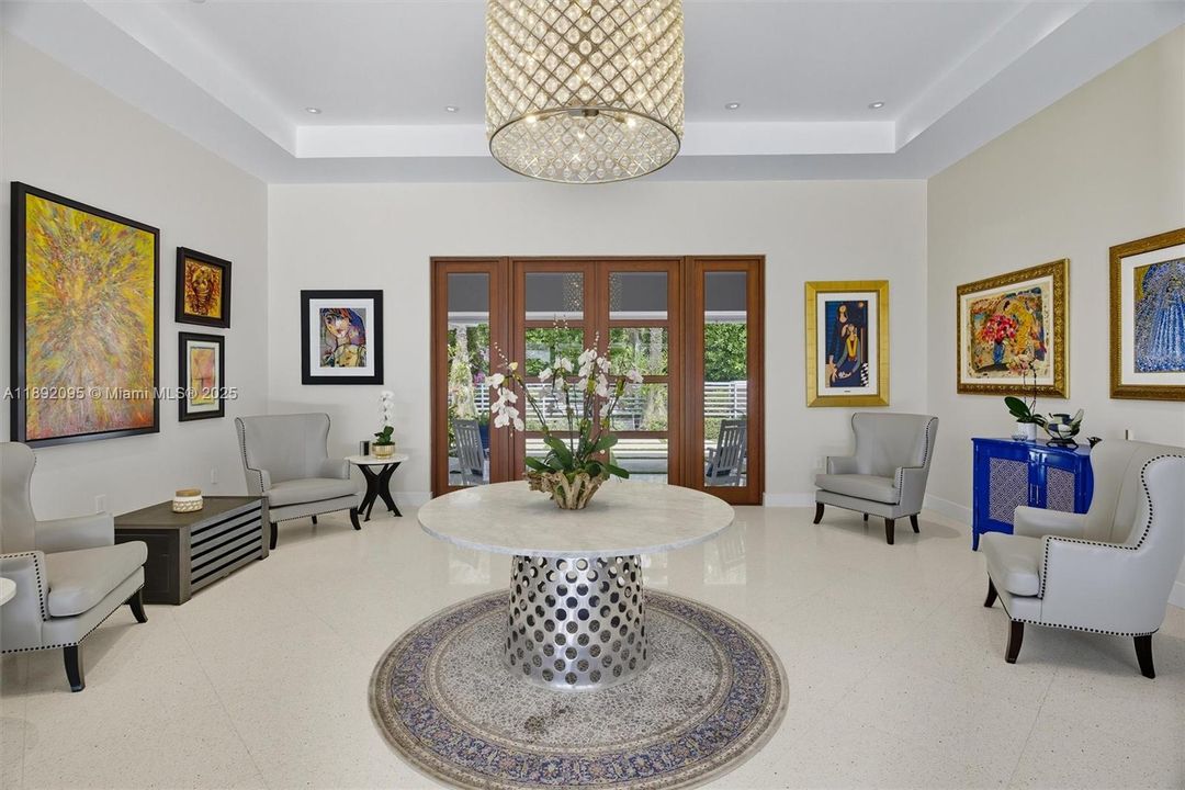 待售: $3,999,999 (5 贝兹, 3 浴室, 3487 平方英尺)