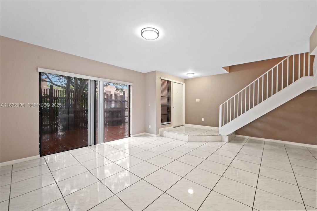 For Sale: $425,000 (3 beds, 2 baths, 1510 Square Feet)