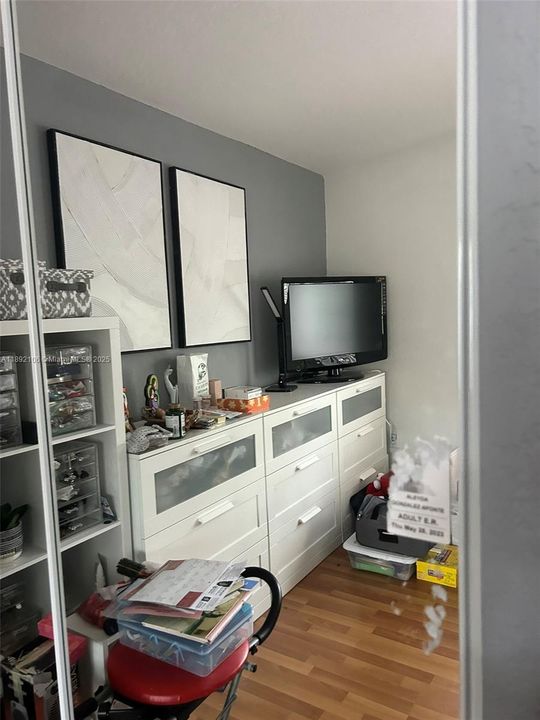 For Sale: $505,000 (3 beds, 3 baths, 1586 Square Feet)