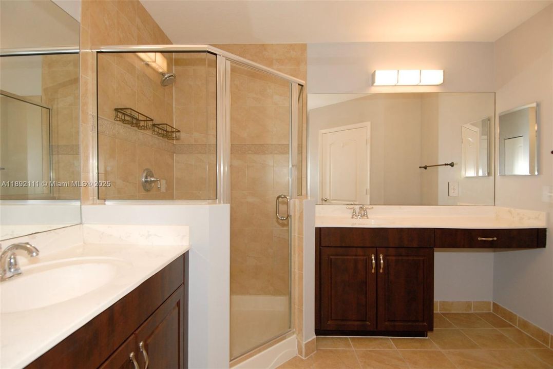 En Venta: $529,000 (3 camas, 2 baños, 1696 Pies cuadrados)