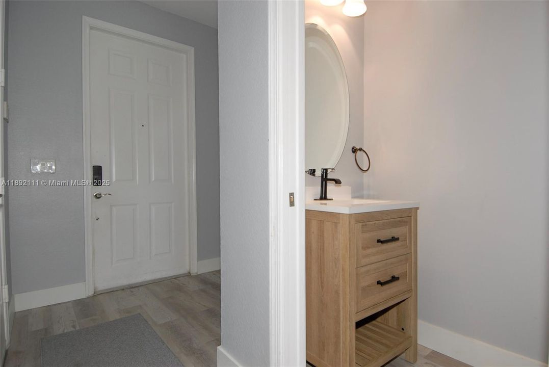 En Venta: $529,000 (3 camas, 2 baños, 1696 Pies cuadrados)