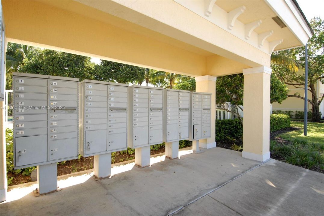 En Venta: $529,000 (3 camas, 2 baños, 1696 Pies cuadrados)