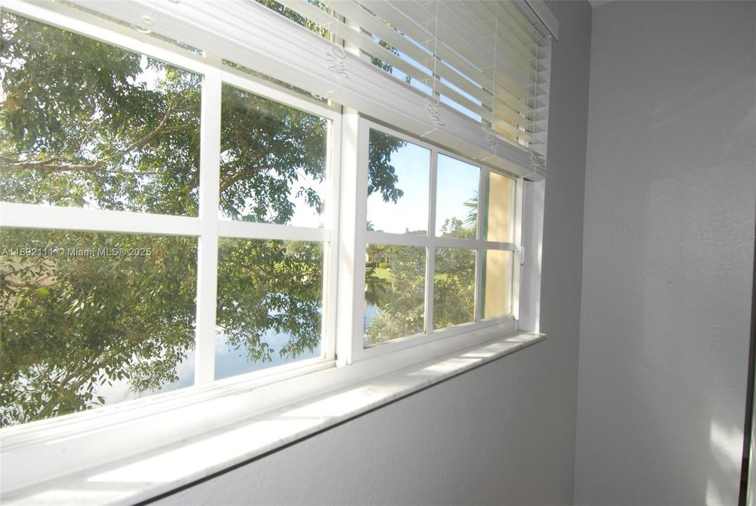 En Venta: $529,000 (3 camas, 2 baños, 1696 Pies cuadrados)