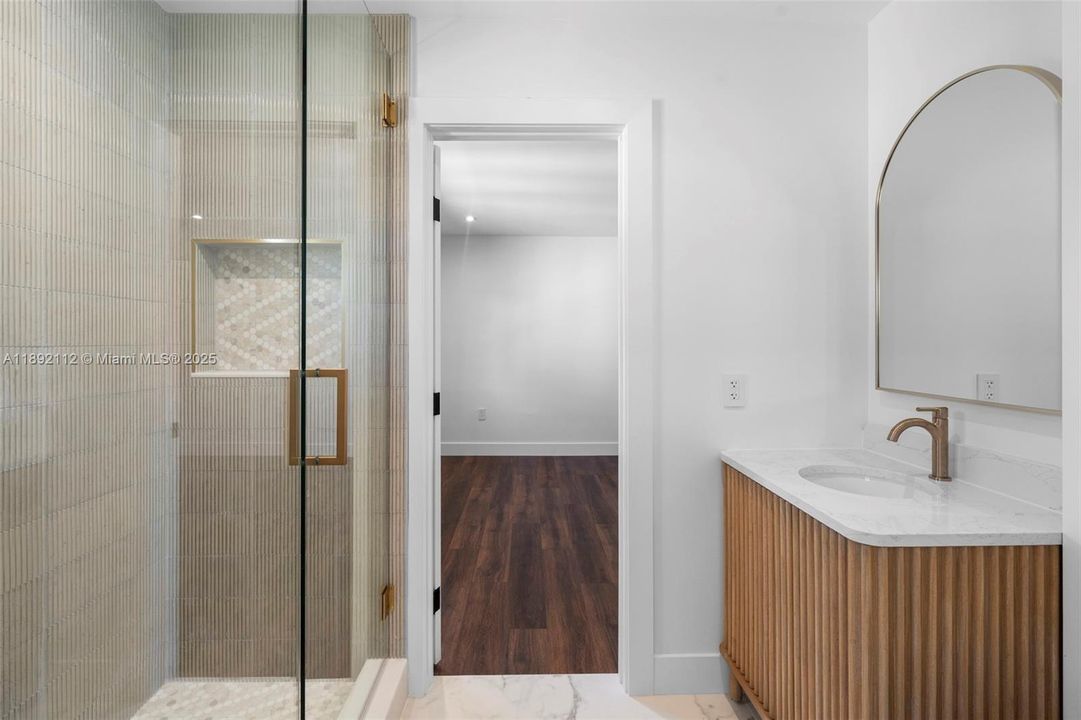 Active With Contract: $2,550,000 (4 beds, 3 baths, 2406 Square Feet)