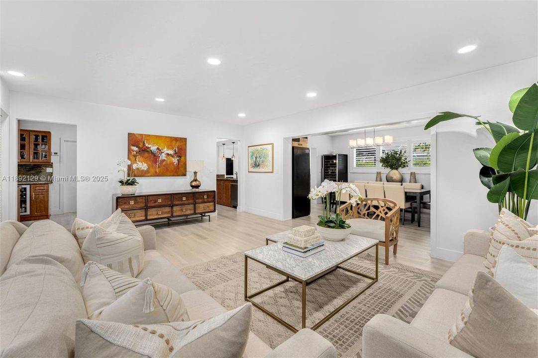 Active With Contract: $1,475,000 (4 beds, 3 baths, 2308 Square Feet)