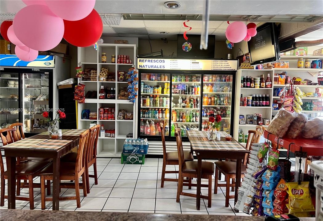 На продажу: $125,000 (0 спален, 0 ванн, 0 Квадратных фут)