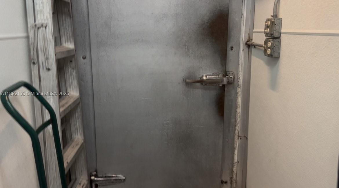 На продажу: $125,000 (0 спален, 0 ванн, 0 Квадратных фут)