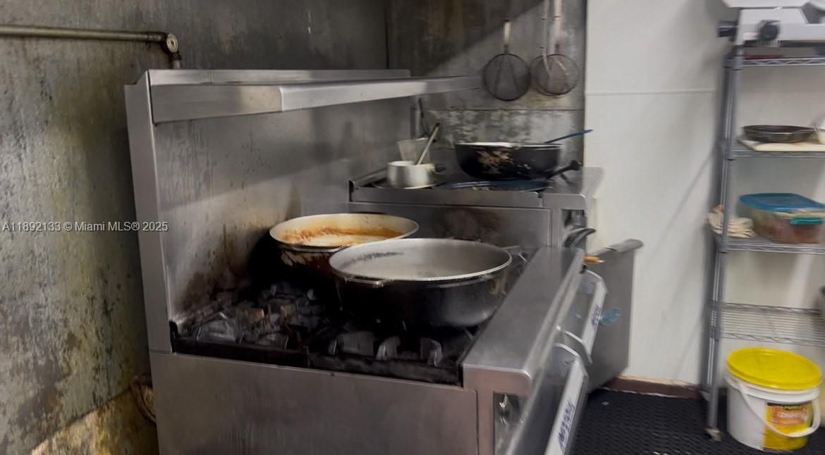 На продажу: $125,000 (0 спален, 0 ванн, 0 Квадратных фут)