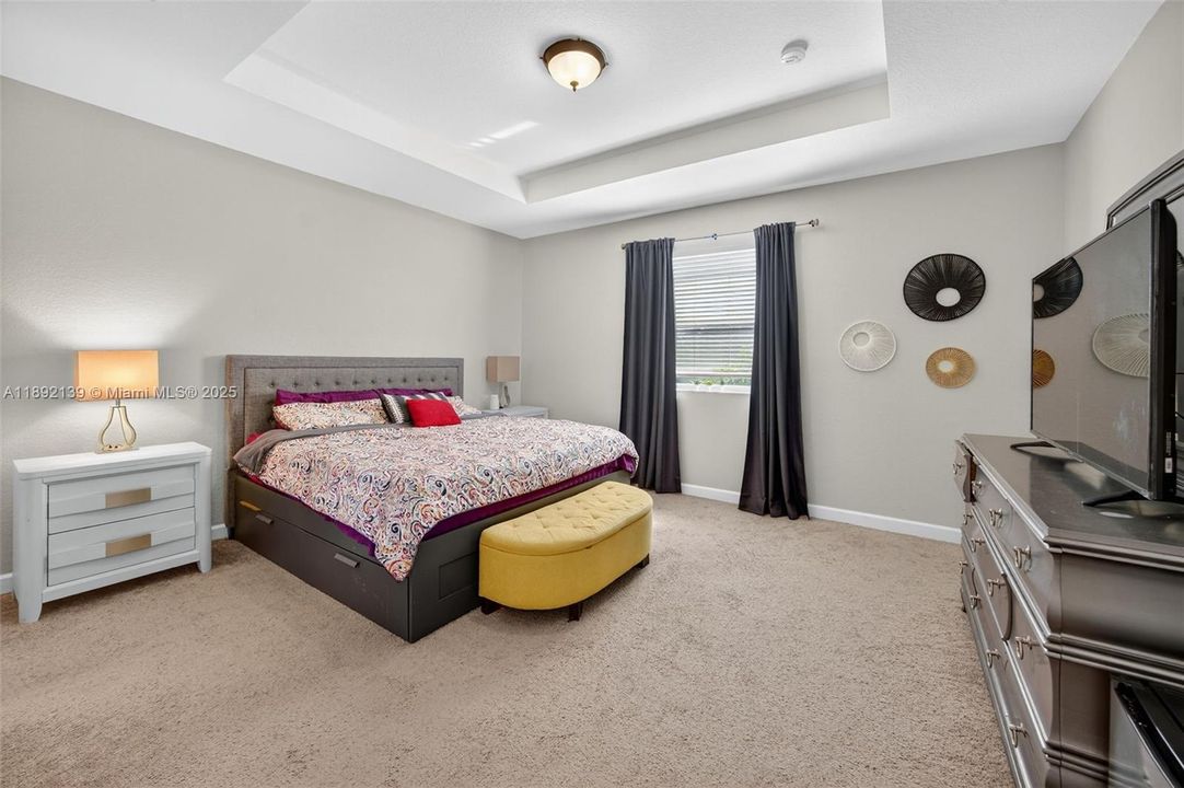 待售: $485,000 (3 贝兹, 2 浴室, 2450 平方英尺)