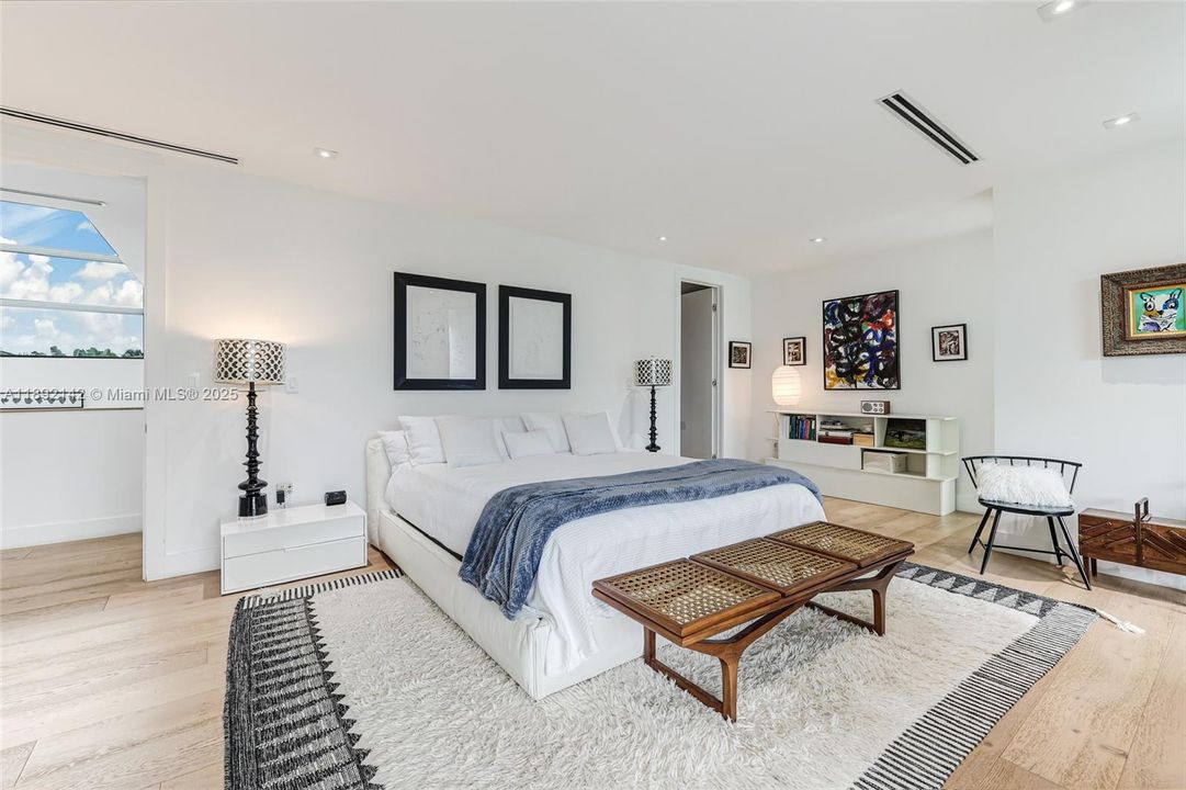 待售: $7,248,000 (5 贝兹, 5 浴室, 3688 平方英尺)