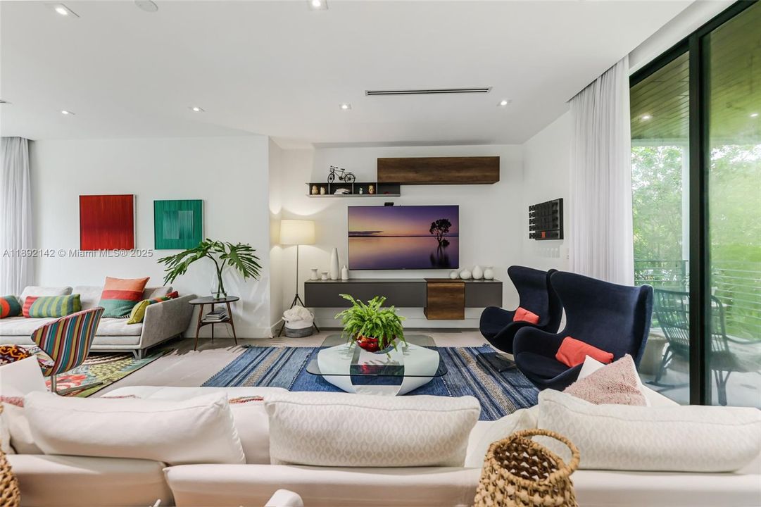 待售: $7,248,000 (5 贝兹, 5 浴室, 3688 平方英尺)